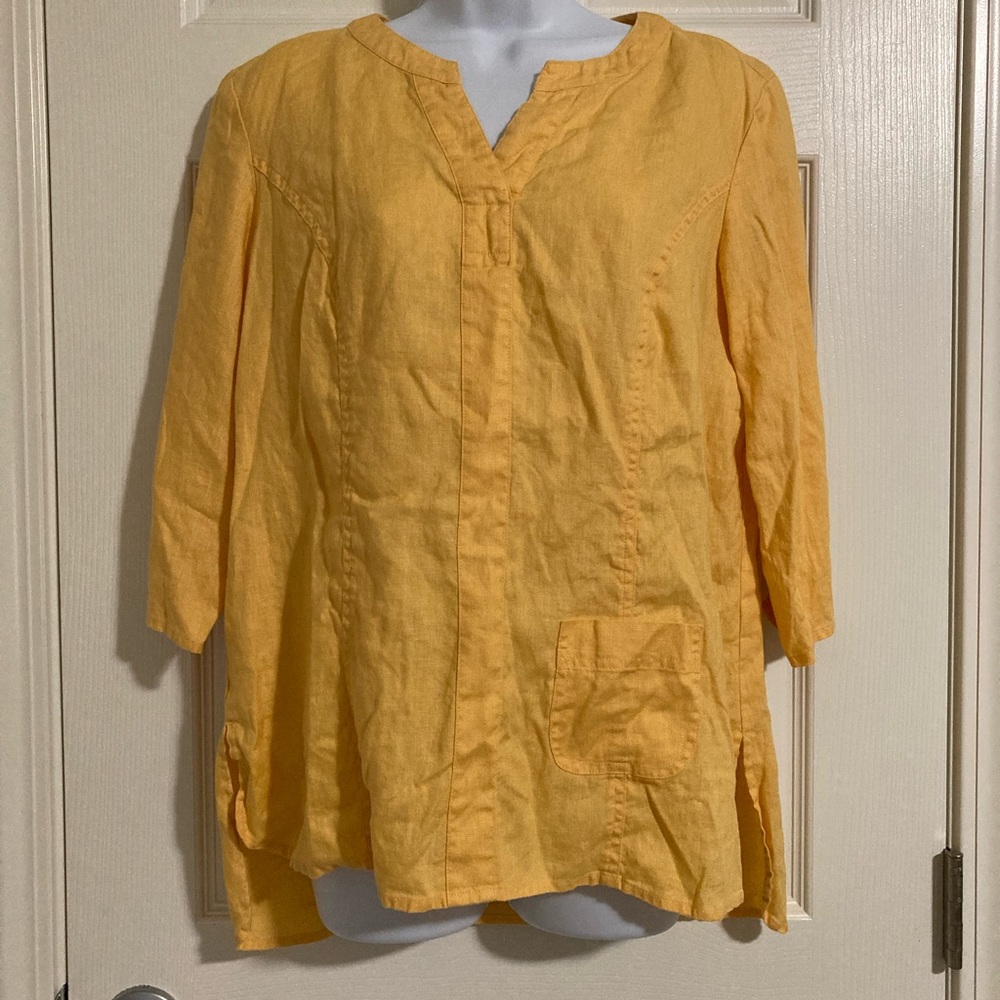 Women's Medium Petite Yellow 100% Linen top
